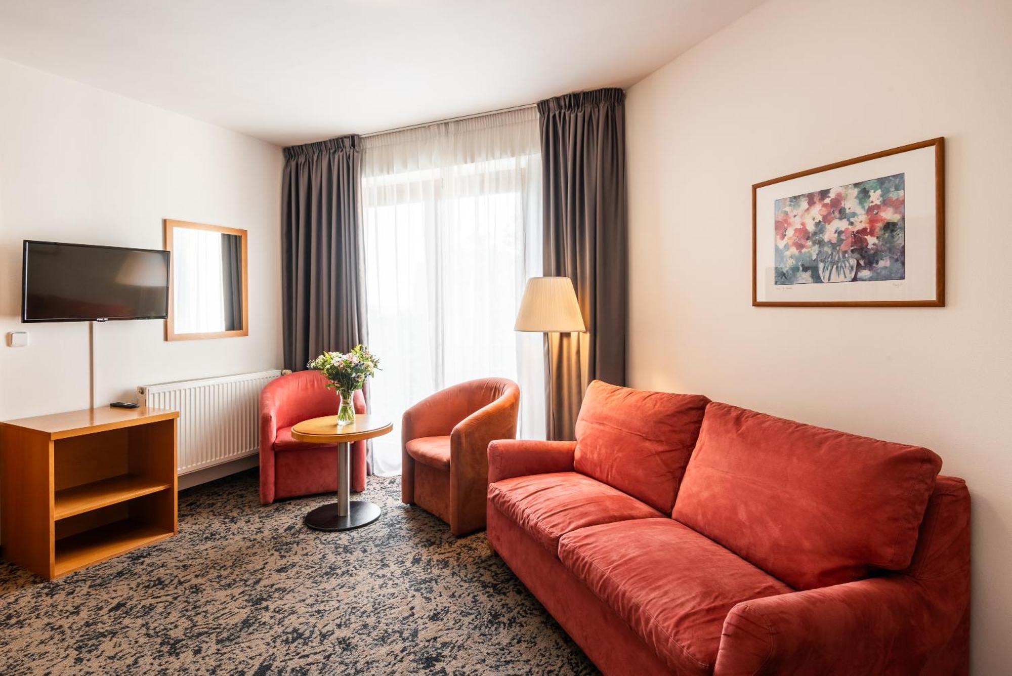 Hotel Troja Prague Exterior photo